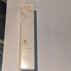 Arbonne Re9 Regenerating Toner, New in box